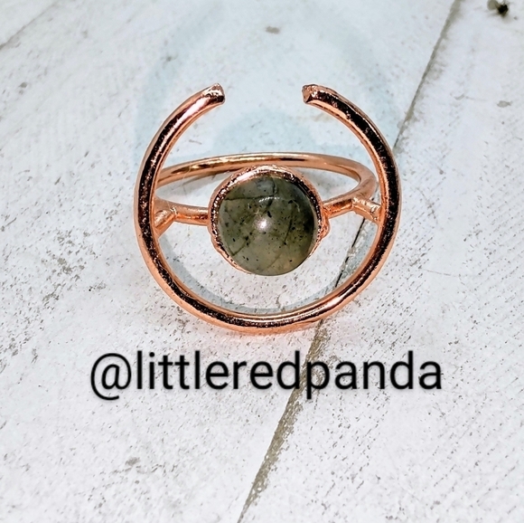 Labradorite halo rose gold ring - Picture 5 of 6